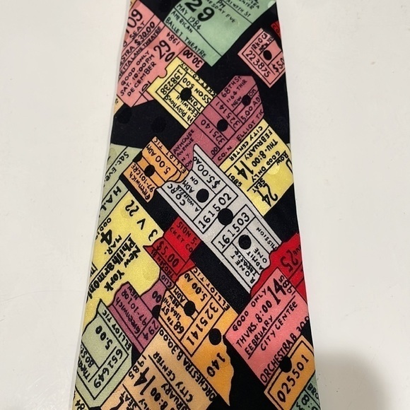 Nicole Miller Visited Vintage Theater Tickets 100% Silk Tie—Fabulous!!  Like New - Picture 3 of 10